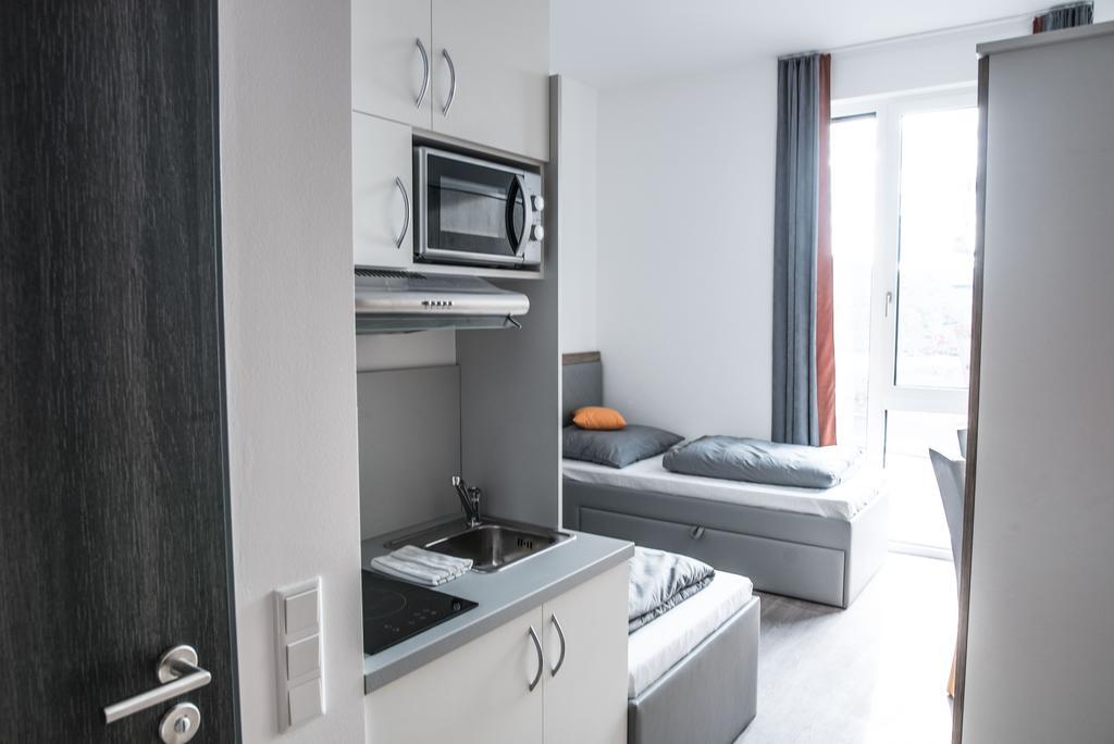 Firstsleep Boardinghouse Griesfeldstrasse Muenchen Aparthotel Exterior foto